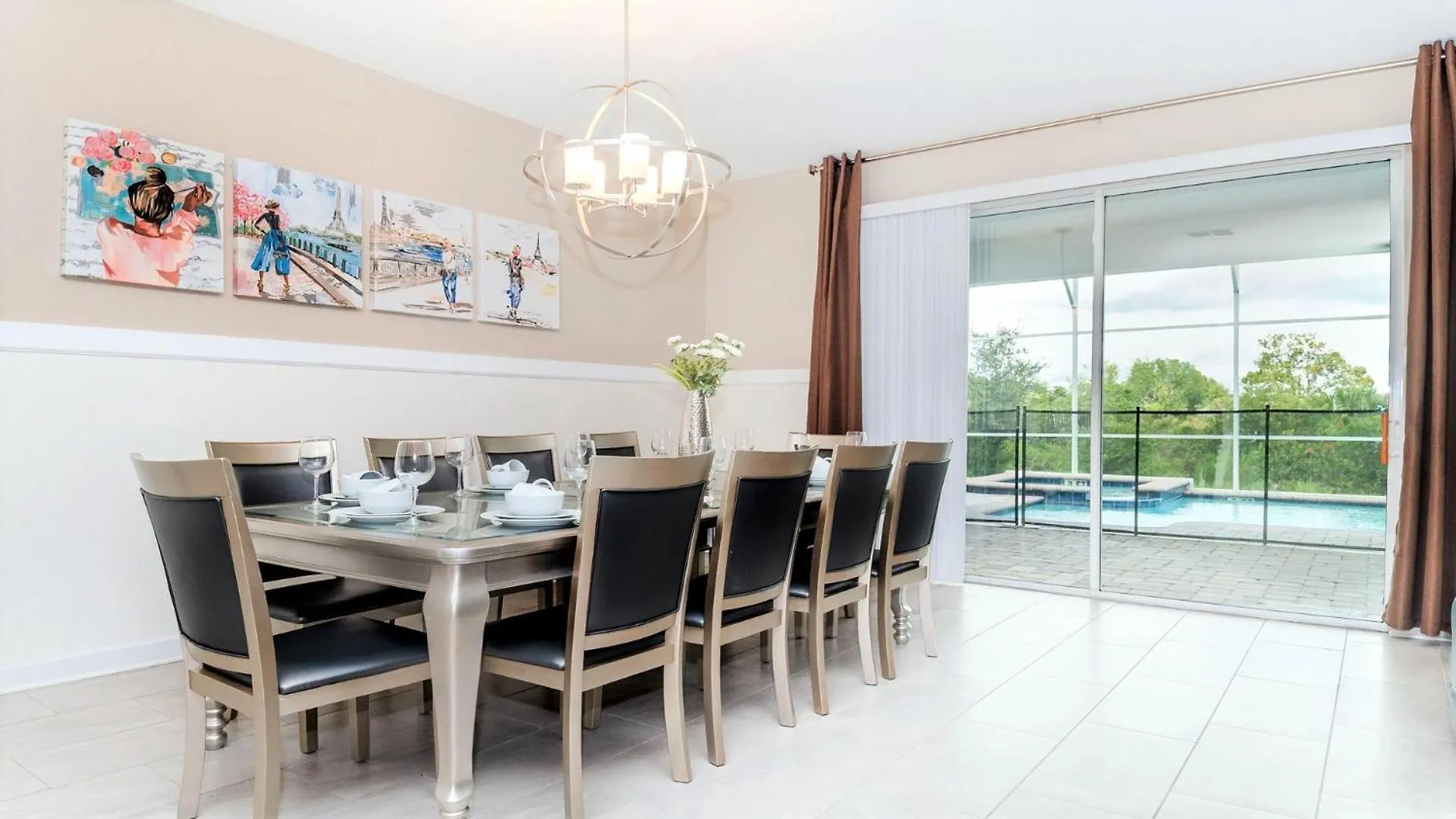 Orlando Luxury: Pool, Theater, Near Parks Villa Davenport